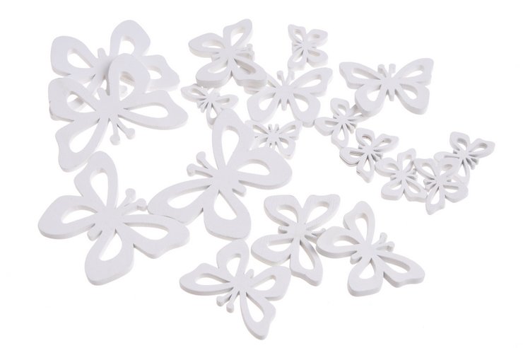 Dřevěné výseky na pověšení ve tvaru motýlka 4-8cm - 18ks