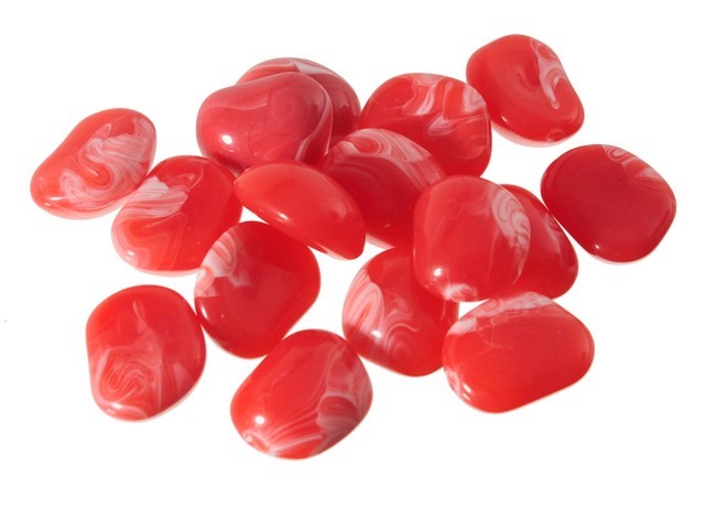 Dekorativní plastové kamínky 3,5cm, 140g - Barva: Červená