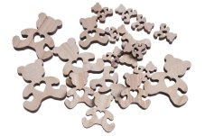 Dřevěné výseky ve tvaru medvídek 2,5-7cm - 18ks