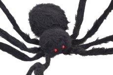 Velký závěsný pavouk na Halloween 45 cm