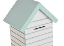 Letní dekorace - pokladnička - plážový domek  12cmL x 8,5cmW x 7cmH