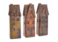 Dekorace keramický domek mix druhů 6,3cmLx5,8cmWx18,7cmH.